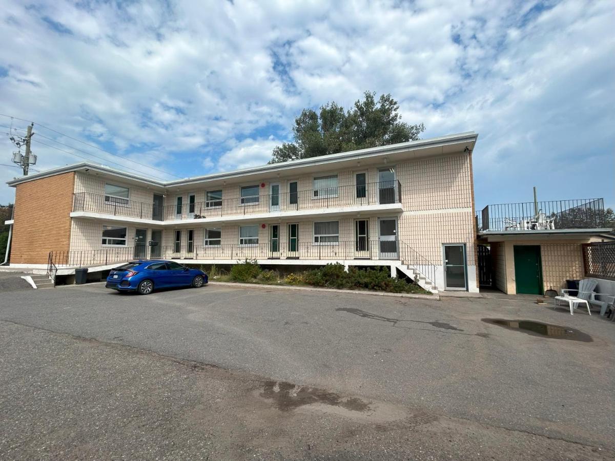 Relax Motel Thunder Bay Kültér fotó